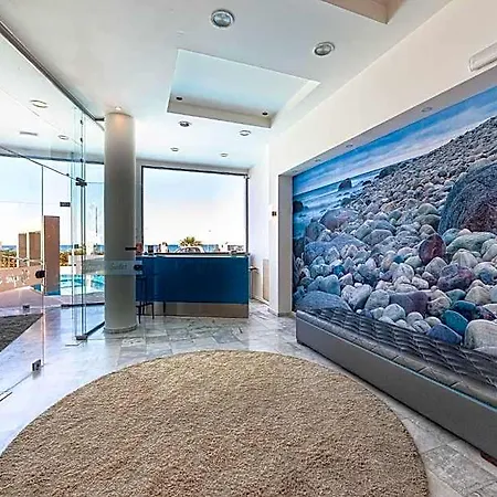 Olympic Aparthotel 4*