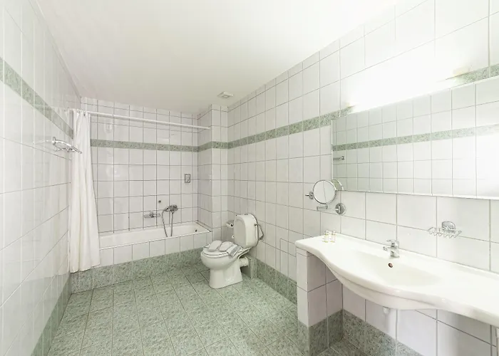 Olympic העיירה רתימנו